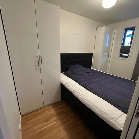 Downtown With 2 Bedrooms And Balcony Lejlighed *