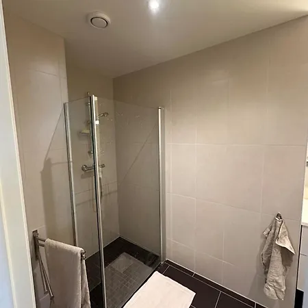 דירה Downtown With 2 Bedrooms And Balcony סטוונגר
